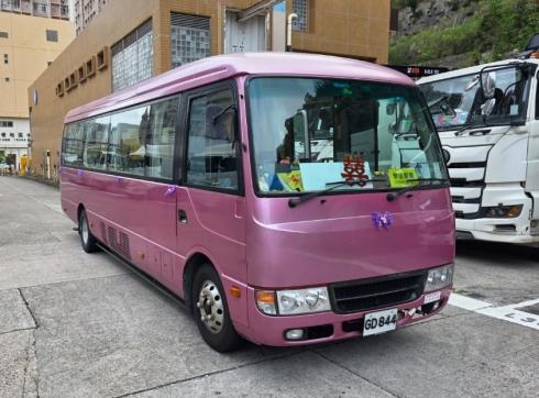 30座旅遊巴士 30座旅遊巴士